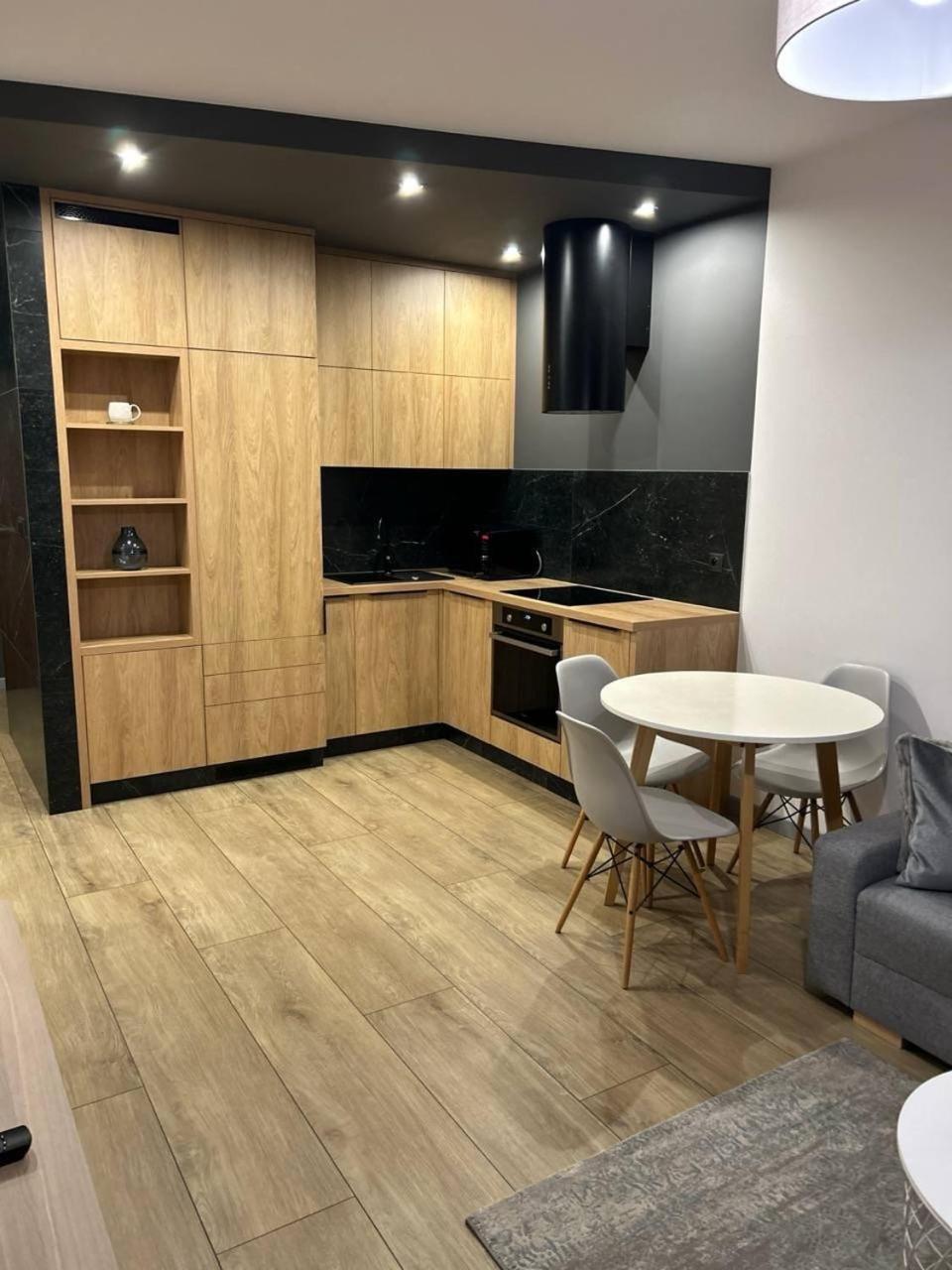 Resinest Apartamenty Butikowa Kamienica M40 Белосток Экстерьер фото